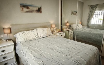 Villa with a guest apartment, swimming pool and spacious outdoor areas in Santa Clara, Altea